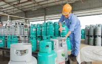 Giá gas tăng mạnh, mỗi bình gas 12kg lại vượt mức 500.000 đồng