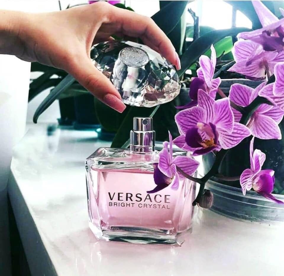 Nước hoa Versace Bright Crystal Eau De Toilette