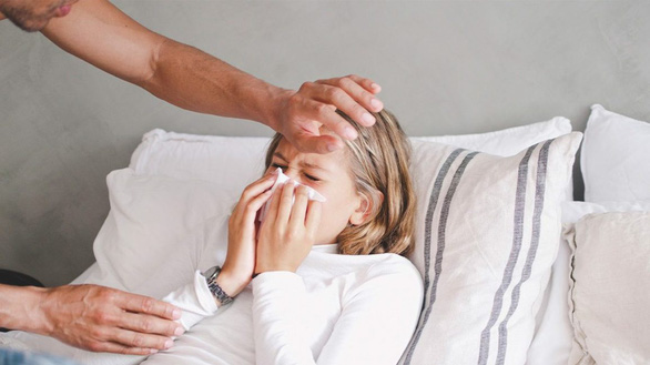 Virus corona tàn phá cơ thể người ra sao? 